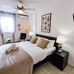 4 Bedrooms Ocean View Amarilla Golf Διαμέρισμα