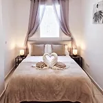 4 Bedrooms Ocean View Amarilla Golf Διαμέρισμα *