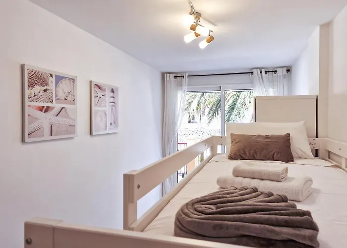 4 Bedrooms Ocean View Amarilla Golf Lägenhet