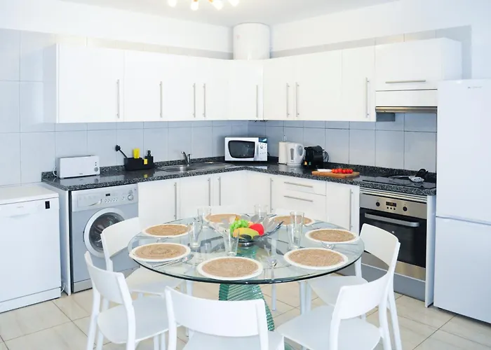 4 Bedrooms Ocean View Amarilla Golf *